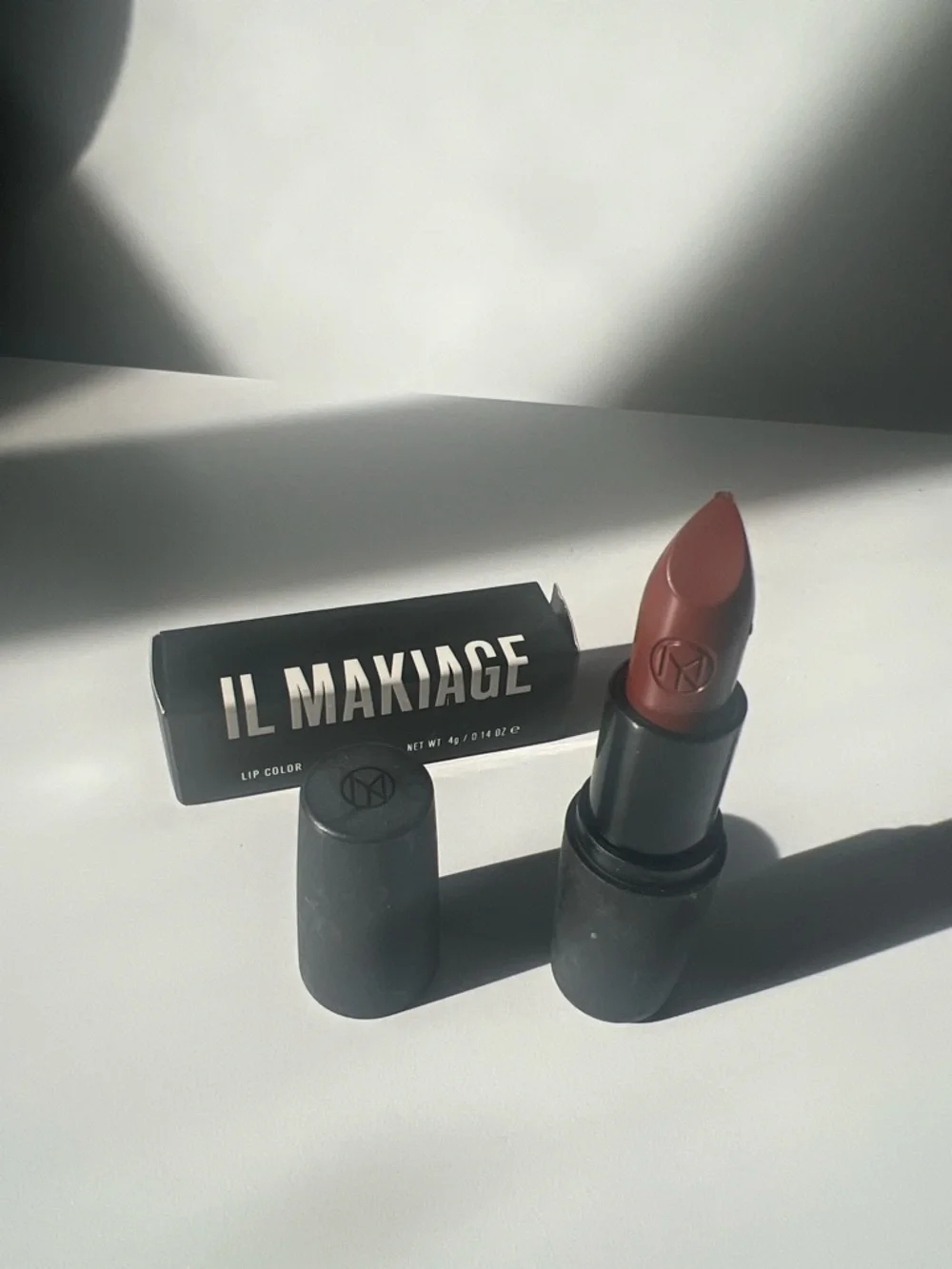 IL MAKIAGE LIP COLOR MATTE ESPRESSO NIB